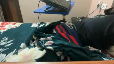 Snapshot of aaryan_sexoo chatting on September 17, 9:13 am aaryan_sexoo online show from September 17, 9:13 am
