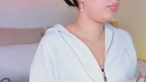 abbie online show from November 25, 2:43 am