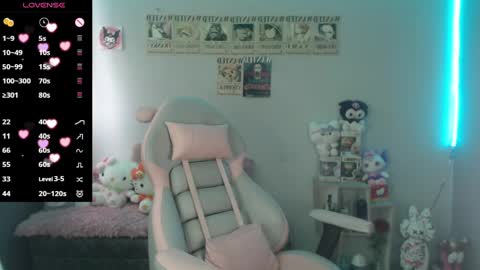 abbie  70OFF online show from April 6, 3:57 pm