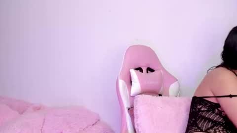 Snapshot of abby_03 chatting on January 24, 9:58 pm Abbigail online show from January 24, 9:58 pm