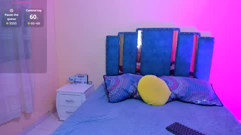 Abby online show from February 12, 4:54 pm