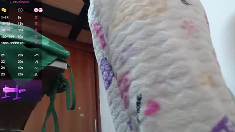 Vannesa online show from November 24, 12:59 pm