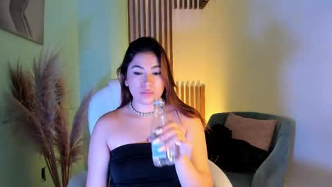 ABBY online show from November 24, 9:46 pm