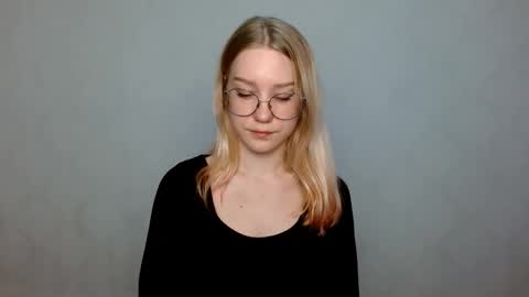 Abby Lovense is active online show from February 20, 11:09 am