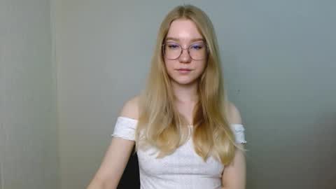 Abby Lovense is active online show from March 22, 11:36 am