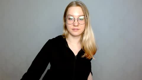 Abby Lovense is active online show from March 3, 11:33 am