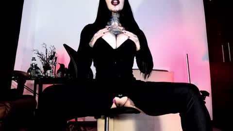 Snapshot of abbypink69 chatting on December 27, 4:58 am Abby online show from December 27, 4:58 am
