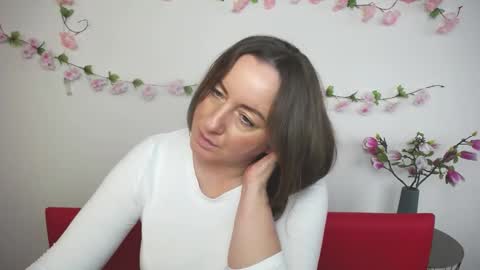 abbytaylorr online show from September 18, 7:01 am