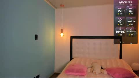  Abella and Kendra  online show from March 7, 3:19 am