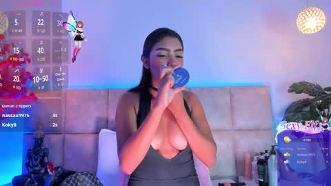 abelladgr online show from January 15, 2:53 am