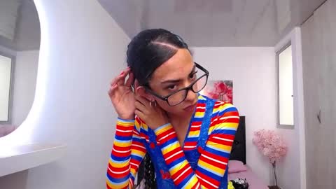 Snapshot of abigail_f00x chatting on September 9, 1:33 pm Abigail online show from September 9, 1:33 pm