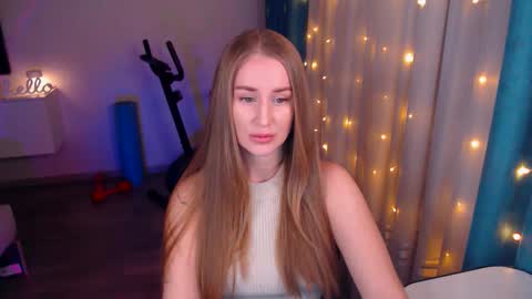 Anna online show from January 25, 3:20 pm