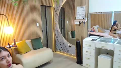 abigailowensss online show from February 24, 7:55 am