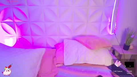 Abril  online show from September 15, 10:39 am