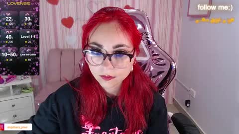 Snapshot of abril_ch_ chatting on March 3, 10:49 am abril_ch_ online show from March 3, 10:49 am