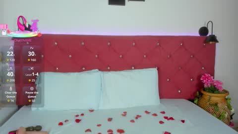 abril_gomez_11 online show from February 9, 8:44 pm