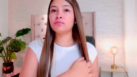 Snapshot of abrill_cute chatting on September 28, 12:58 pm abrill_cute online show from September 28, 12:58 pm
