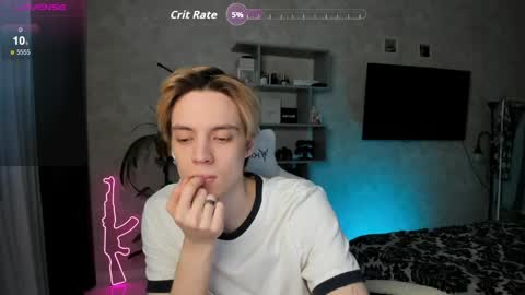 abslut online show from March 20, 1:49 pm