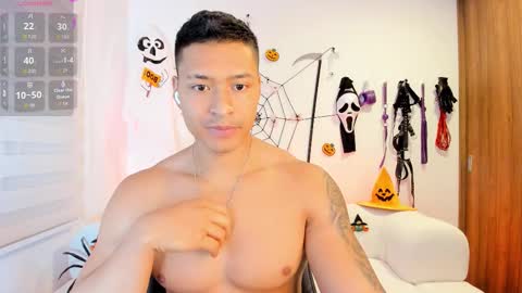 Snapshot of abu_dhabi_21 chatting on October 19, 11:31 pm Will online show from October 19, 11:31 pm