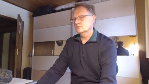 ach471 online show from February 12, 2:21 pm