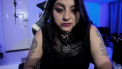 Snapshot of acid_alice666 chatting on October 1, 3:27 am Alice online show from October 1, 3:27 am