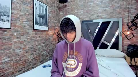 Acid Milo online show from December 17, 12:00 pm