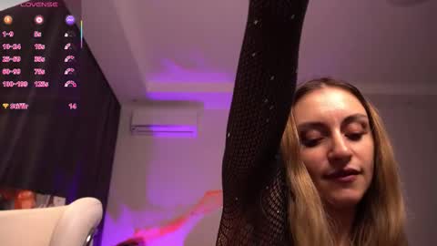 Snapshot of adalin_moore chatting on October 17, 9:08 pm Ada online show from October 17, 9:08 pm