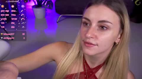 Snapshot of adalin_moore chatting on September 29, 10:09 pm Ada online show from September 29, 10:09 pm