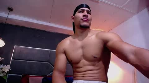 Snapshot of adam_fit19cm chatting on September 23, 2:00 pm adam_fit19cm online show from September 23, 2:00 pm
