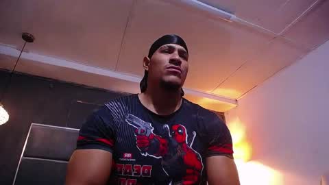 adam_fit19cm online show from March 18, 3:07 pm