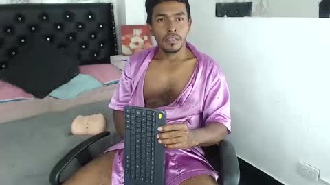 adam_morgan2 online show from October 9, 5:35 am