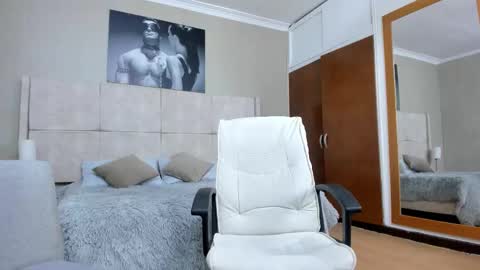 Snapshot of adam_piarse chatting on October 14, 12:52 pm adam_piarse online show from October 14, 12:52 pm