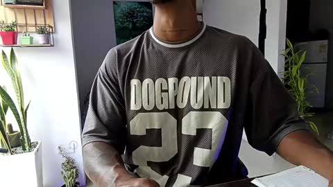 Adam Valencia online show from January 5, 6:00 pm