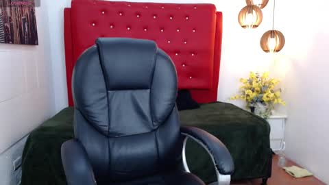 Adam online show from February 28, 8:35 pm