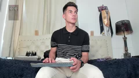 Adams online show from February 28, 7:25 pm