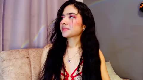 Snapshot of adara_johnson_ chatting on October 7, 12:01 pm Adara Johnson online show from October 7, 12:01 pm