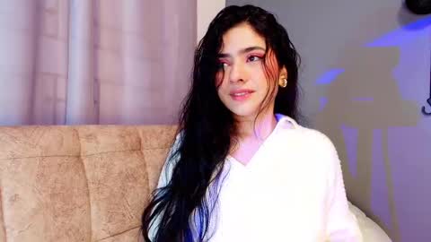 Snapshot of adara_johnson_ chatting on October 8, 12:11 pm Adara Johnson online show from October 8, 12:11 pm