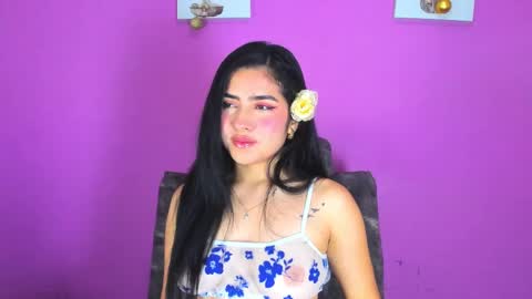 Snapshot of adara_johnson_ chatting on February 20, 11:42 am Adara Johnson online show from February 20, 11:42 am