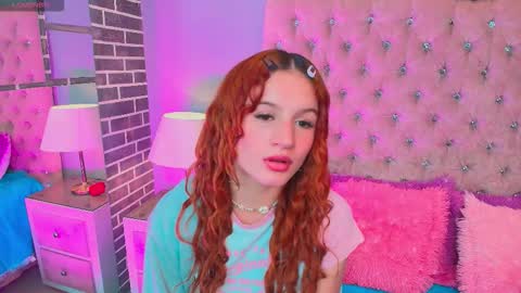 Snapshot of adelainebest chatting on October 22, 3:31 am Adelaine online show from October 22, 3:31 am