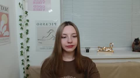 Snapshot of adele0_0 chatting on January 13, 3:26 pm Adele online show from January 13, 3:26 pm