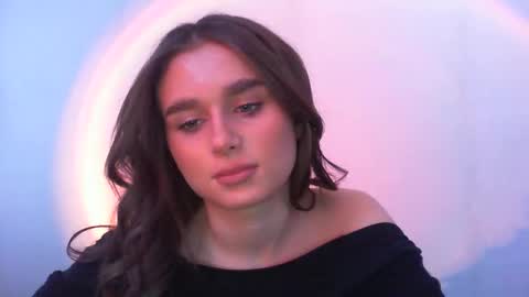 Adele Amore online show from February 15, 8:22 am