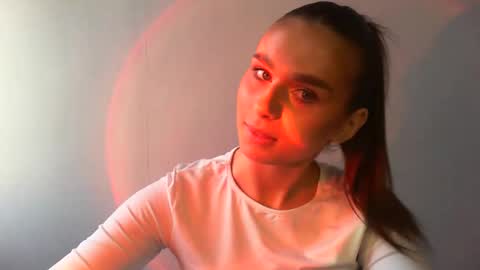 Adele Amore online show from February 8, 10:50 am