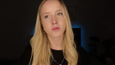 Adele online show from April 2, 8:05 pm