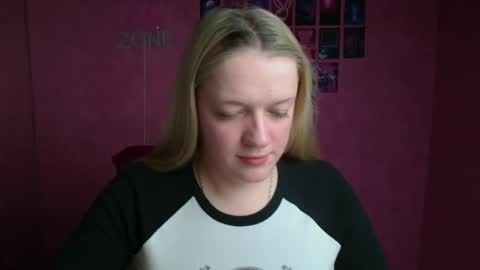 Adele online show from November 18, 1:14 pm