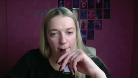 Adele online show from November 16, 1:13 pm