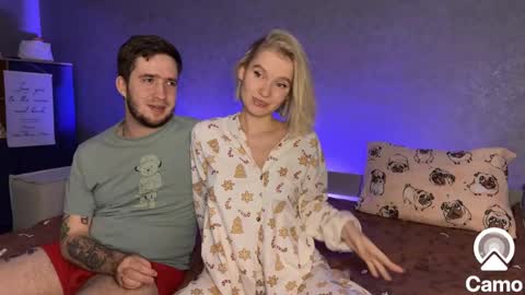 Adele Nick online show from December 11, 8:07 pm