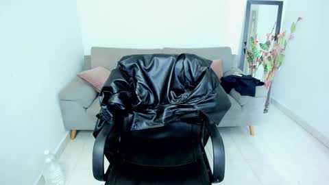 Snapshot of adele_sweett chatting on October 2, 9:30 am Carolina online show from October 2, 9:30 am