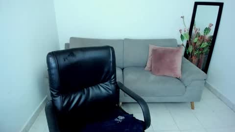 Carolina online show from January 16, 1:53 pm