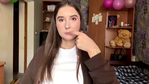 Poly online show from March 5, 10:02 am