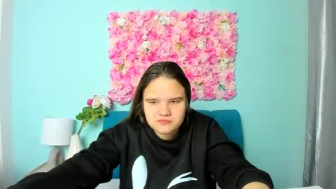 adelecruzz online show from February 24, 12:59 pm